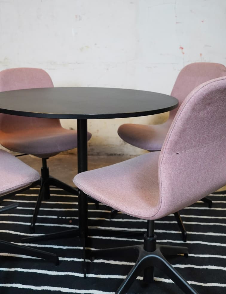 Quality‑checked refurbished office furniture